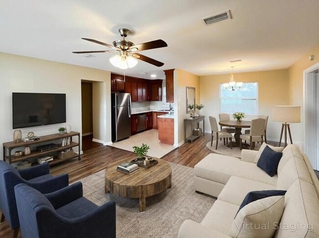 Photo - 6011 Meadow Ln