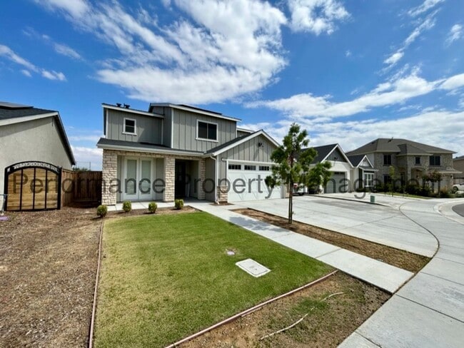 3608 Oak Lake Ln