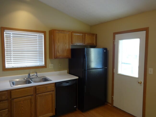 Photo - 4633 Stratford Ln