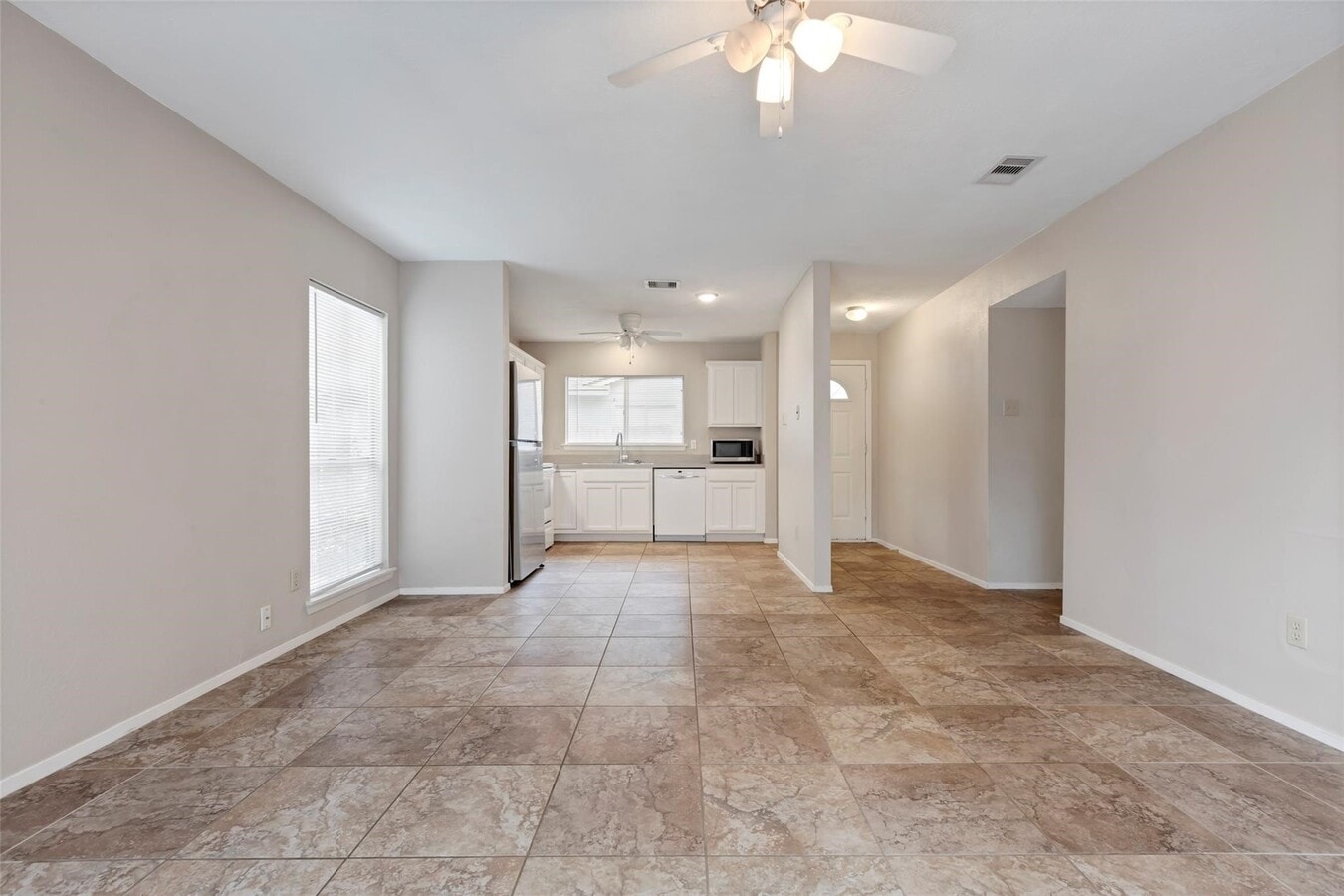 Photo - 81 Blue Fox Rd