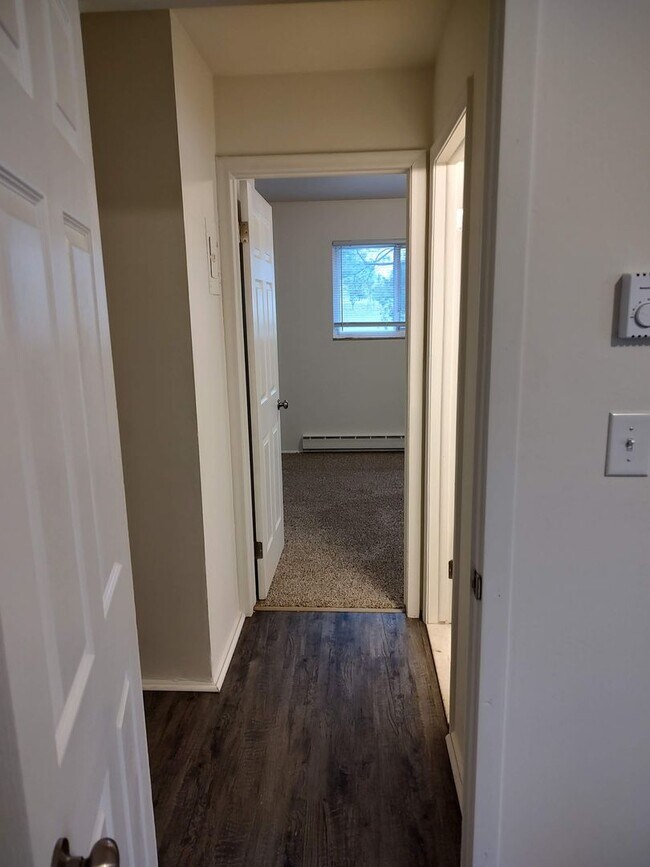 Parkview Manor Apartments