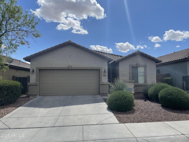 Photo - 17765 W Bridger St Casa