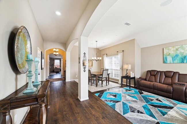 Photo - 7023 Senebe Way House
