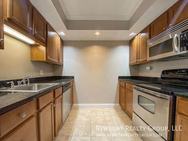 Photo - 530 N Main St