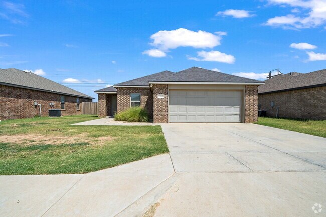 Building Photo - Beautiful 4/2/2 in Frenship ISD Rental