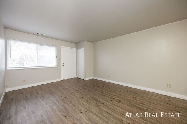 Photo - 1809 Eagle View Dr Unit 3