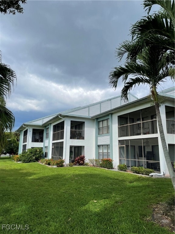Photo - 13331 Greengate Blvd Unidad 527 Rental