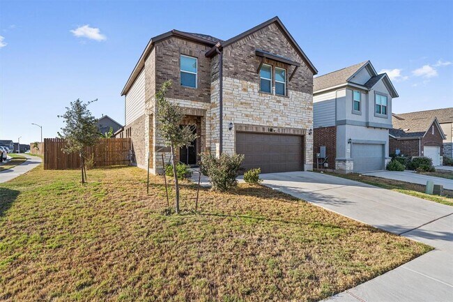 Photo - 11600 Caithness Way