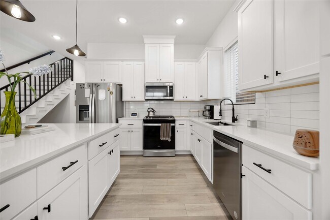 Photo - 5702 Breland St