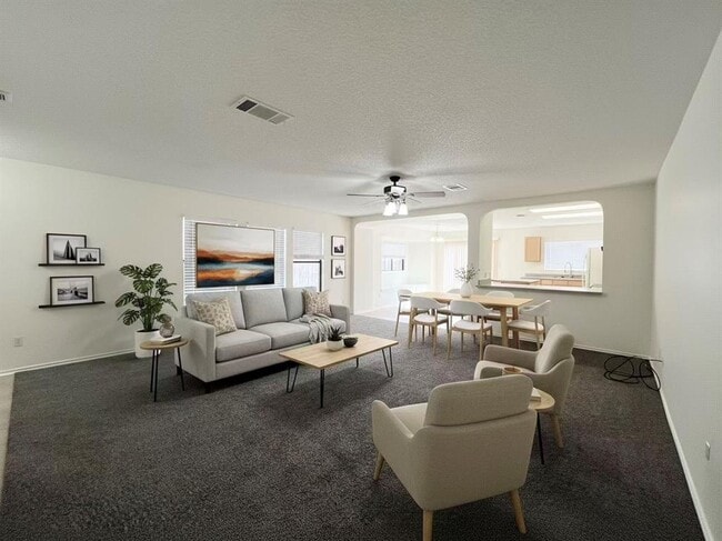 Photo - 905 Justeford Dr