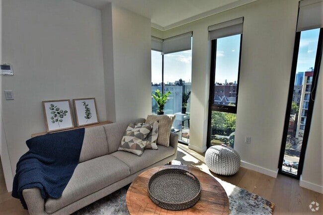 Building Photo - 41-26 44th St Unit 8B Rental