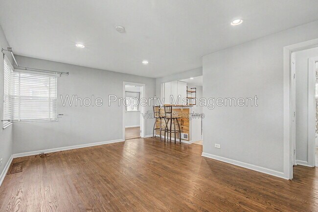 Photo - 2991 Hudson St