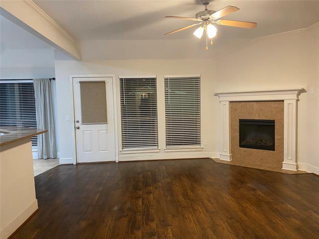 Photo - 1700 Smt Hl Pkwy