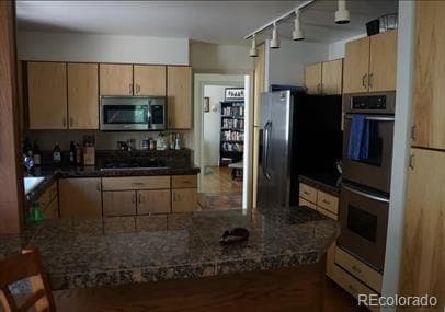 Photo - 1530 S University Blvd House