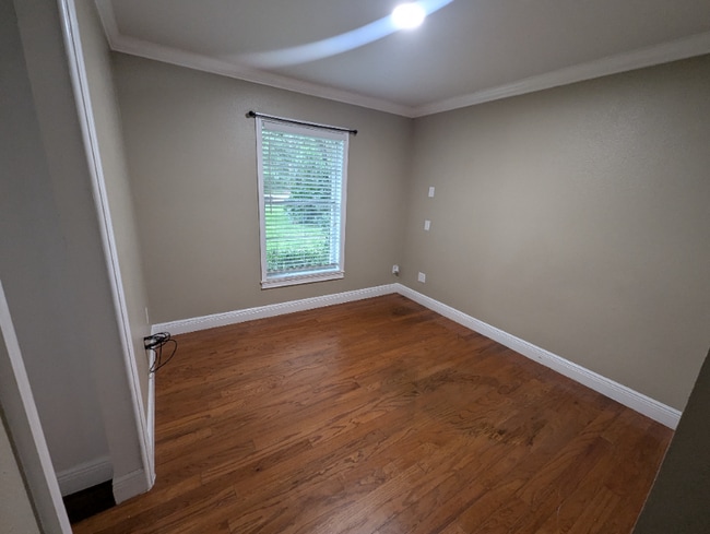 Photo - 4354 Marsh Rd