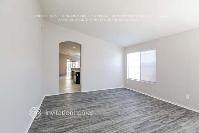 Photo - 900 E Jasper Dr