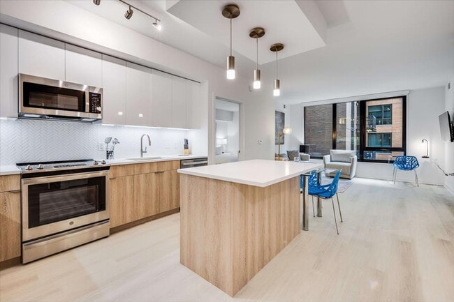 1051 First Street Northeast-SI ID1040186P
