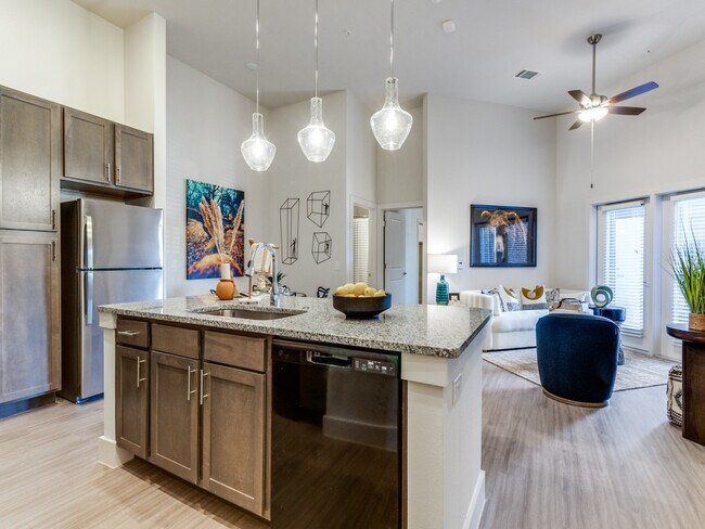 Photo - Palladium Carver Living