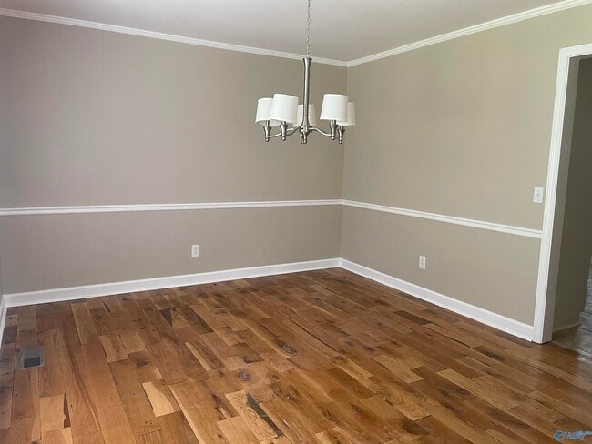 Photo - 2101 Stapp Dr NE