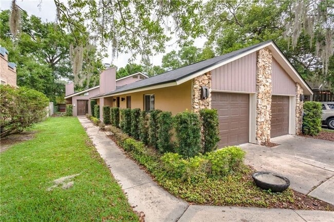 Photo - 6 WEEKS FREE -  Beautiful remodeled 2 Bed ...