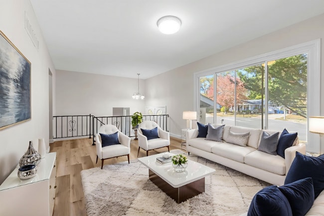 Photo - 2 Storkway Ct