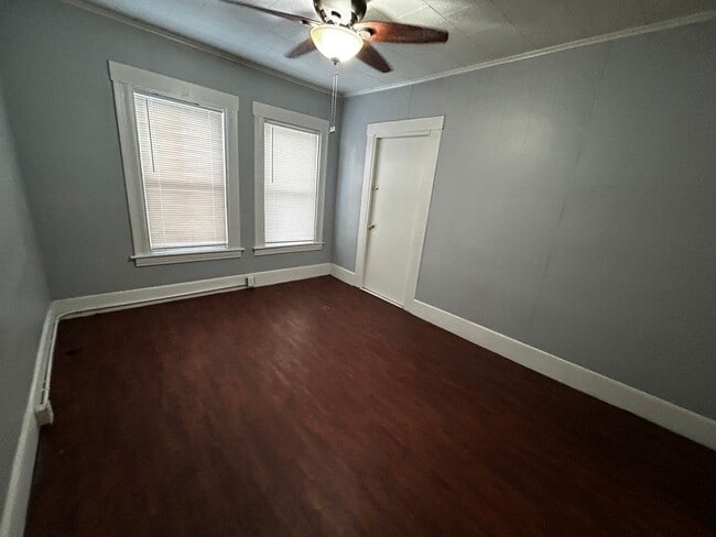 Photo - *JULY LEASING SPECIAL*  Economical and Practical like YOU $1400 - Studio / 1 Bath Apartment in Do... Unit 10-3 Orange