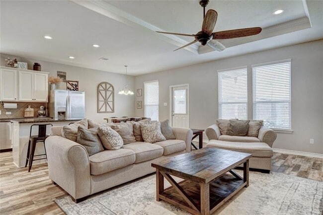 Photo - 645 Sierra Mar Lp