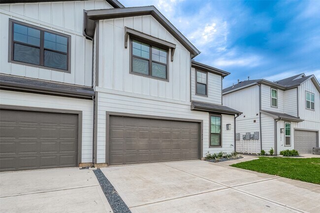 27838 Western Crk Ct