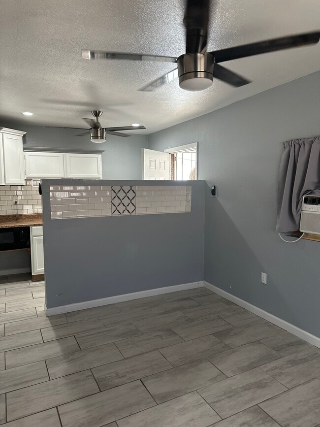Photo - 5724 N 36th Dr Unidad 1