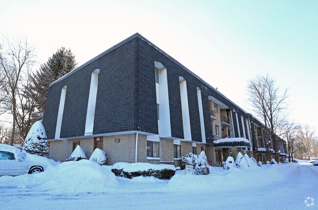 Photo - Esquire Village Apartments