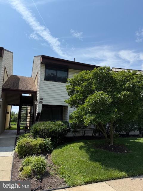 Building Photo - 28 E Daisy Ln Unit 28 Rental