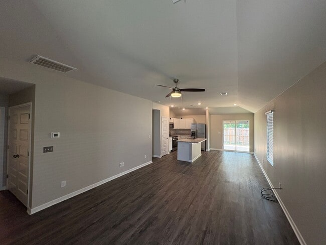 Photo - 3 bed, 2 bath available for rent now!