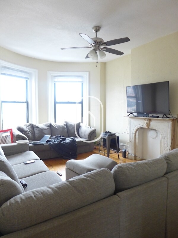 Photo - 34 Greenwich St