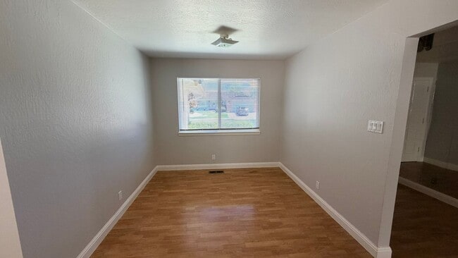 Photo - 5308 Lightwood Dr