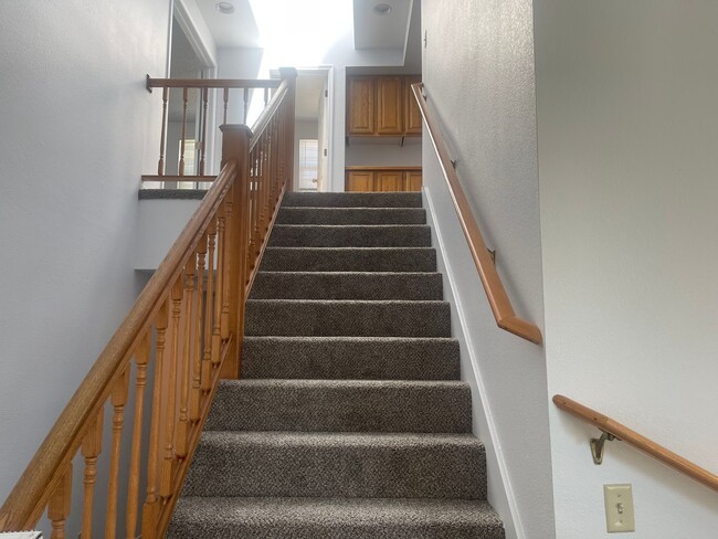 Photo - Lakeside area 3 bedroom, 2.5 bath home