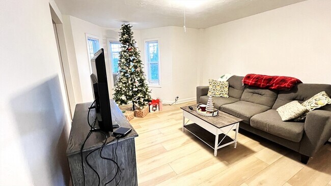 Photo - 50 Conant St Unidad A