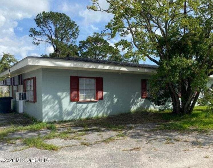 Photo - 4502 Newman Ave