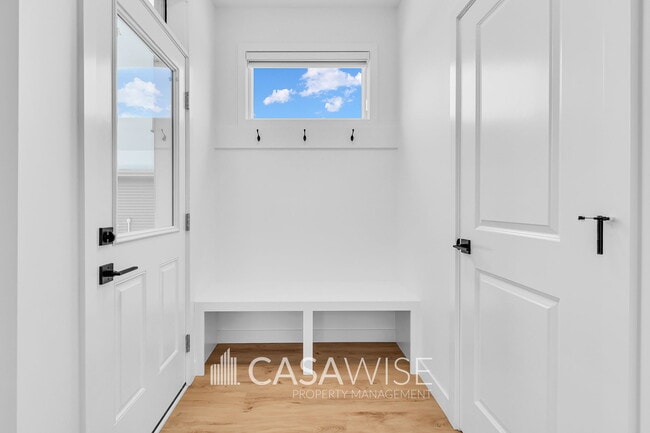 Photo - 203 Kinglet Blvd