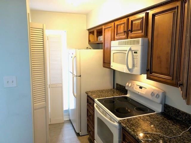 Photo - 3320 N Arnoult Rd Unit 129