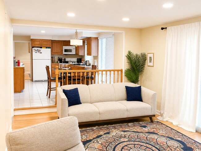 Photo - 314 Somerset Dr
