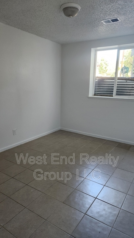 Photo - 1023-1029 N Washington Ave