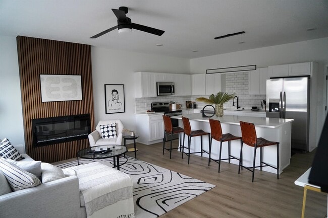 Photo - 6501 Hickman Rd