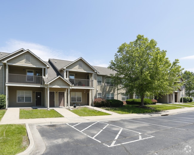 Lakewood Terrace Apartments For Rent in Belton, MO