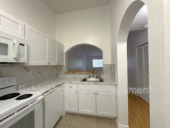 Photo - 2921 SE 13th Ave Unit Apt 205