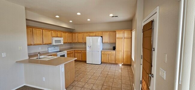 Photo - Spectacular 3-bedroom, 2.5 bathroom home F...
