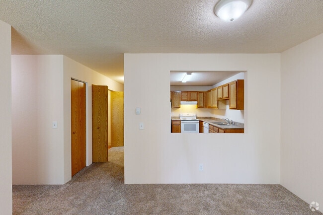 2BR, 2BA - 1,065SF