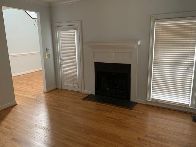 Photo - 600 Woodrow St