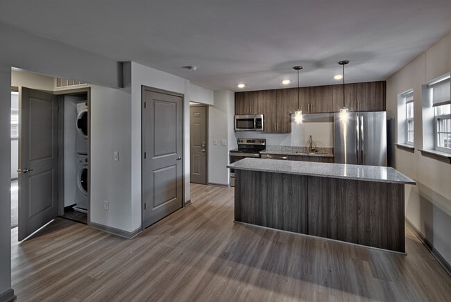 Reserve Pointe Apartments