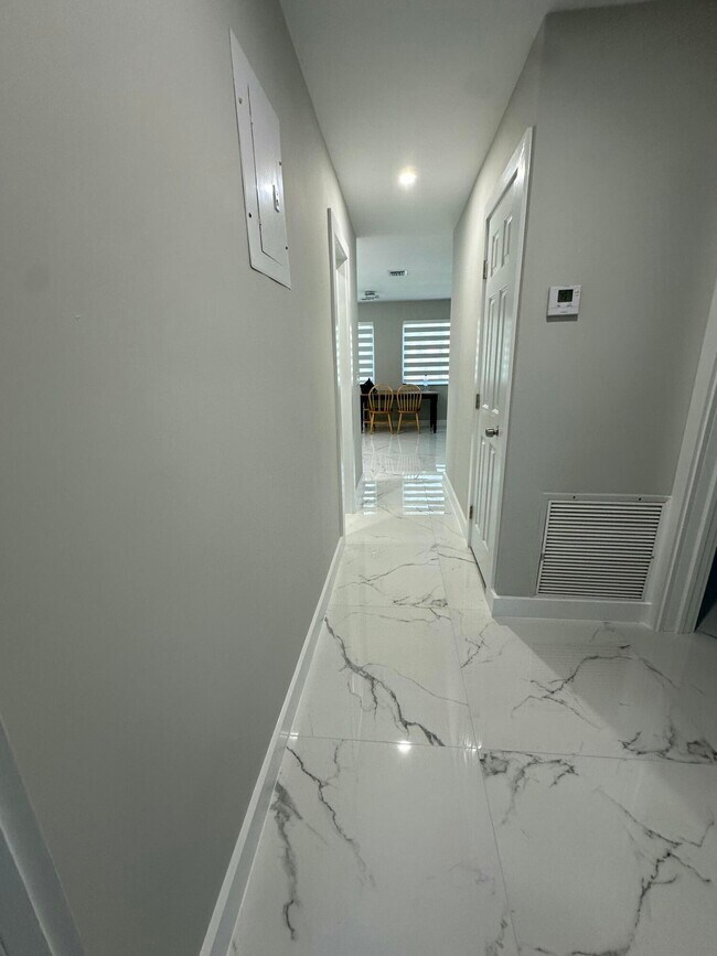 Photo - 4380 NW 59th Ct