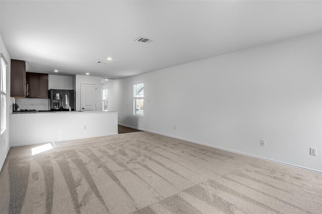 Photo - 61 Trinity Cir